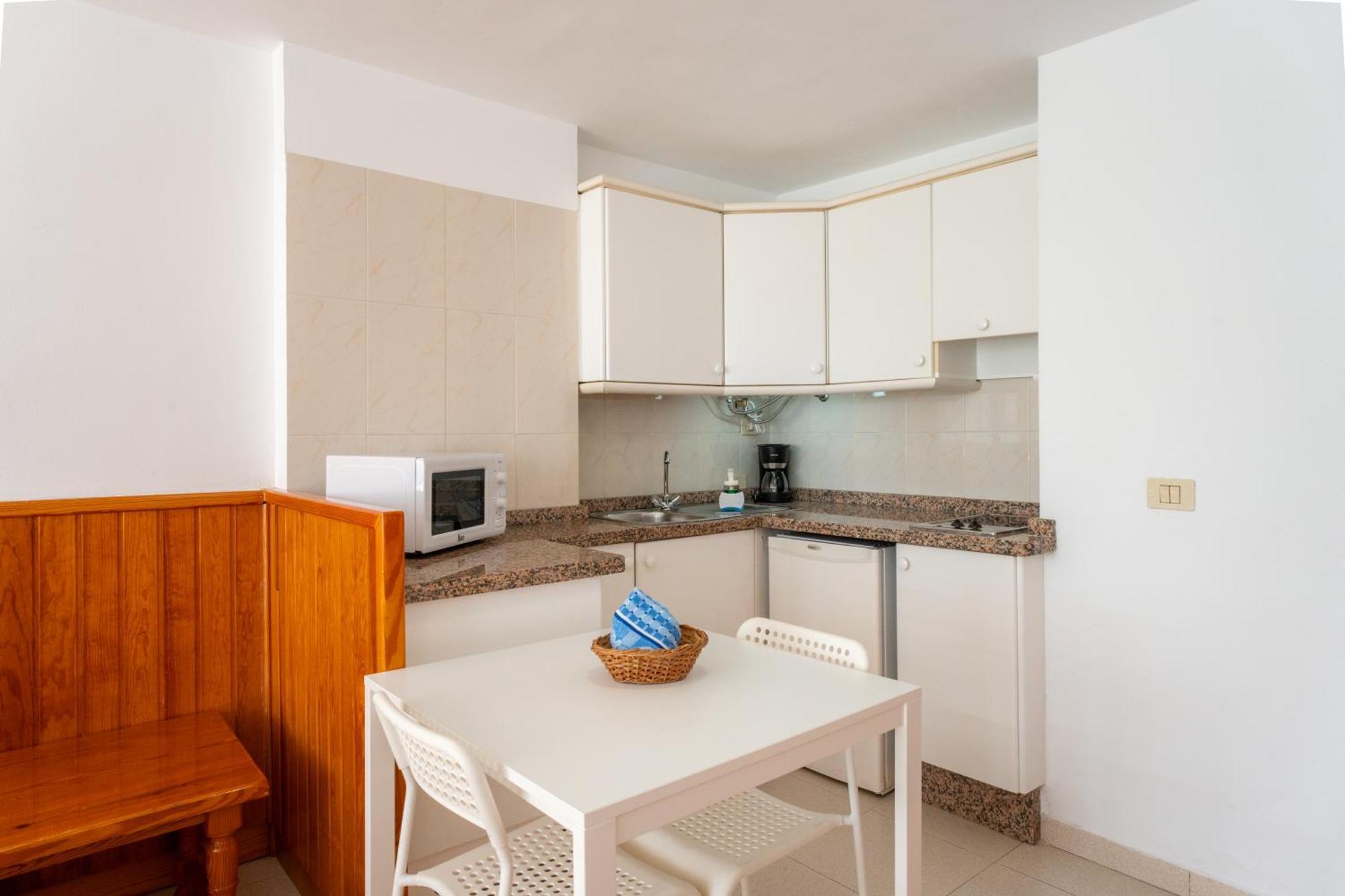 Apartamentos Borinquen Playa de las Americas (Tenerife) Exterior foto