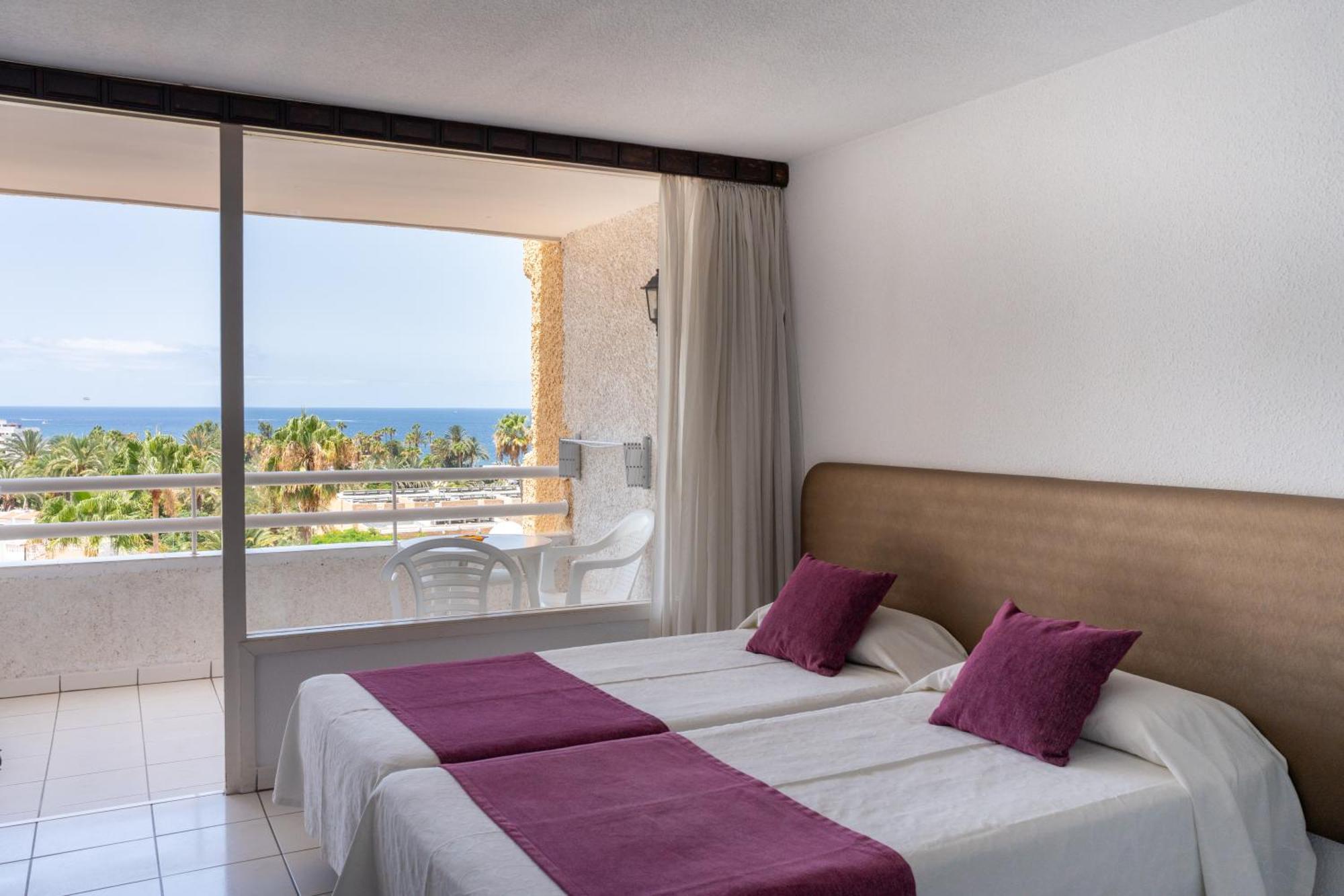 Apartamentos Borinquen Playa de las Americas (Tenerife) Exterior foto
