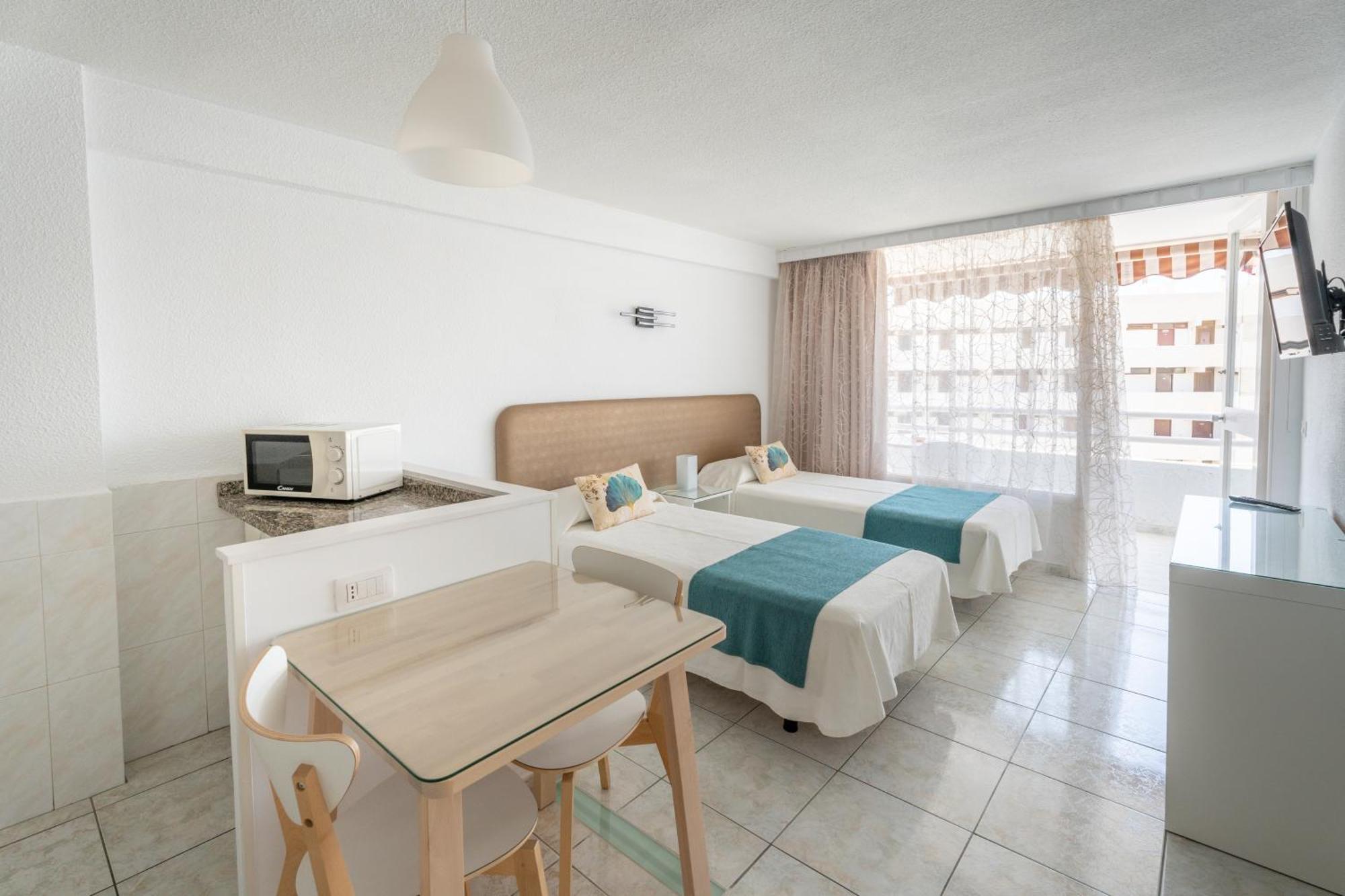 Apartamentos Borinquen Playa de las Americas (Tenerife) Exterior foto