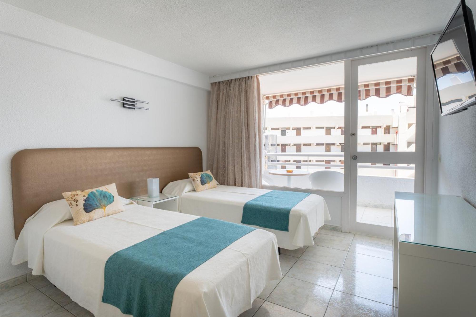 Apartamentos Borinquen Playa de las Americas (Tenerife) Exterior foto