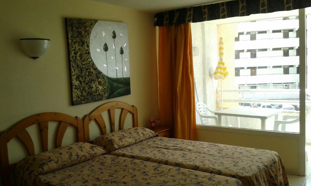 Apartamentos Borinquen Playa de las Americas (Tenerife) Exterior foto
