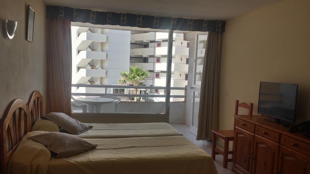 Apartamentos Borinquen Playa de las Americas (Tenerife) Exterior foto